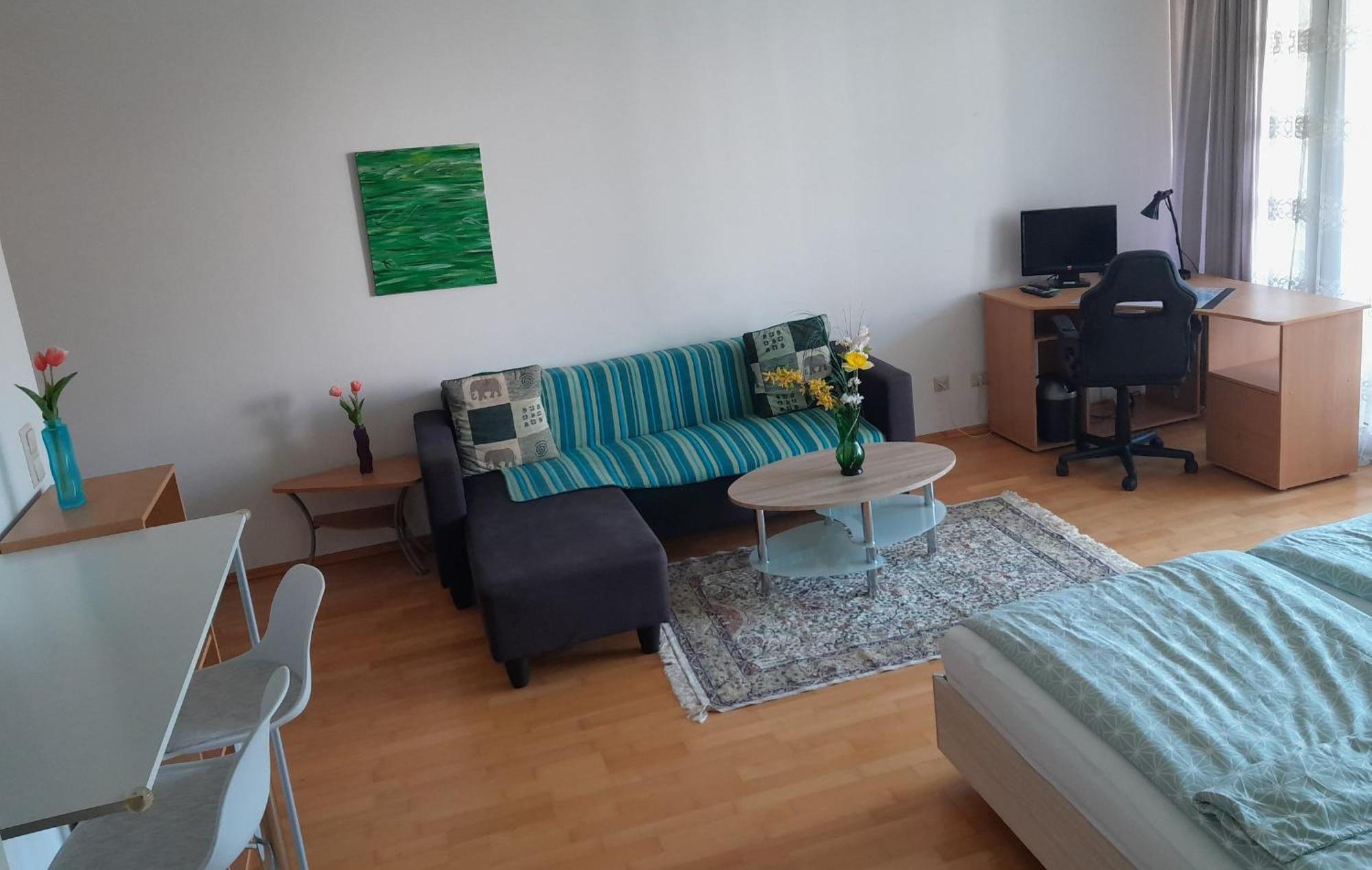 Serviced Apartment With Sunny Balcony Wien Exteriör bild